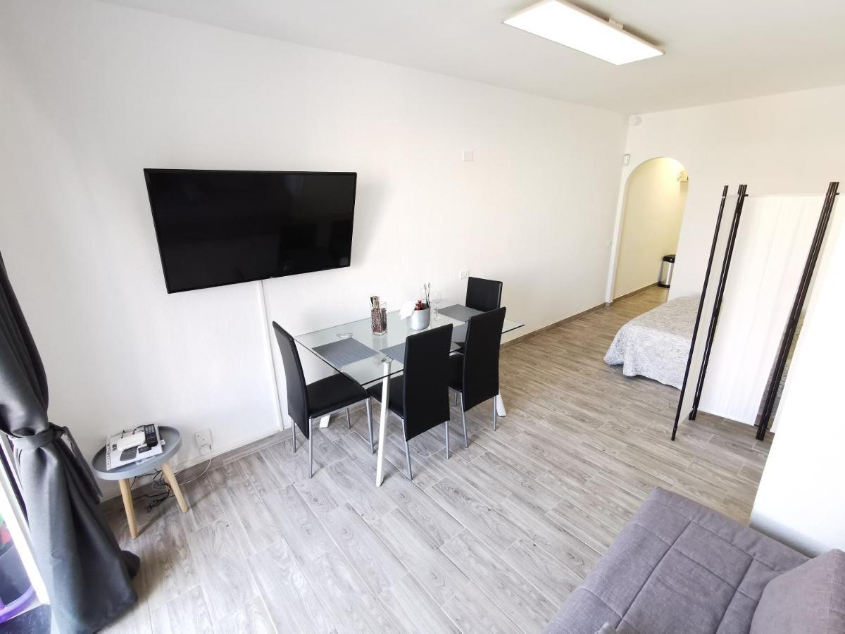 Sunny Apt With Terrace Coastal Area South Arona Arona  Luaran gambar
